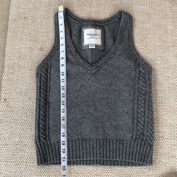 American Eagle Vest - Picture 4 of 9